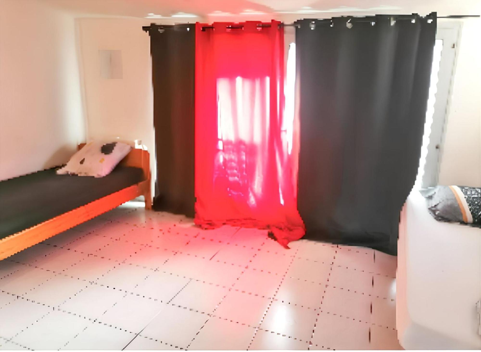 Appartement Charmant A Avignon 50 M² Terrasse Privee Exterior foto